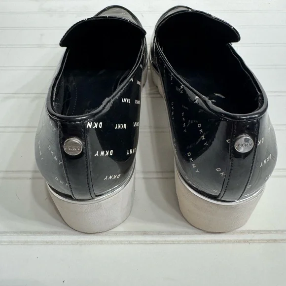 DKNY Logo Black Lug Sole Loafers Patent Leather Platform Chunky Y2K Size 8 - Picture 5 of 7